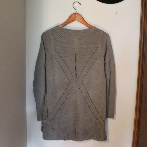 Grey Tunic Sweater - Picture 3 of 3